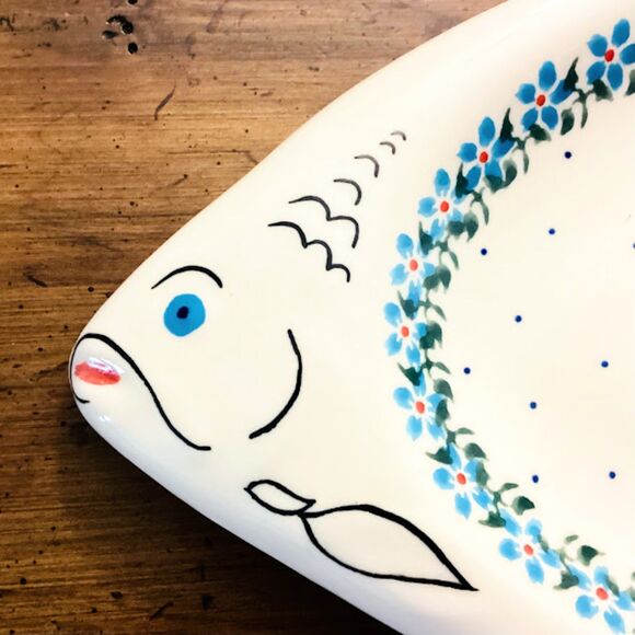 Tyrcz Polish Pottery & Boleslawiec Stoneware Fish Shaped Platter - Picture 2 of 8